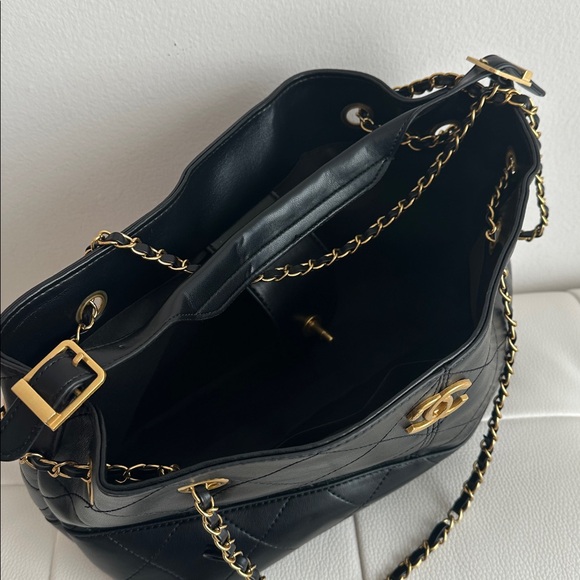 BRAND NEW Fashion Lux Shoulder Bag 12”Lx9”Hx5”D approximately size - Picture 7 of 10